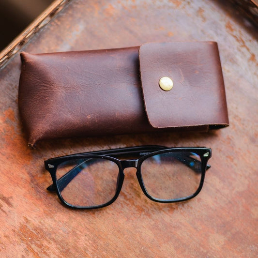 Josiah Leather Pouch Distressed Walnut