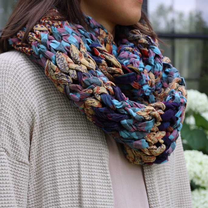 Chunky Knit Infinity Scarf