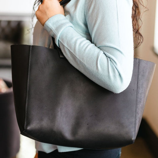 Shae Shoulder Bag Black